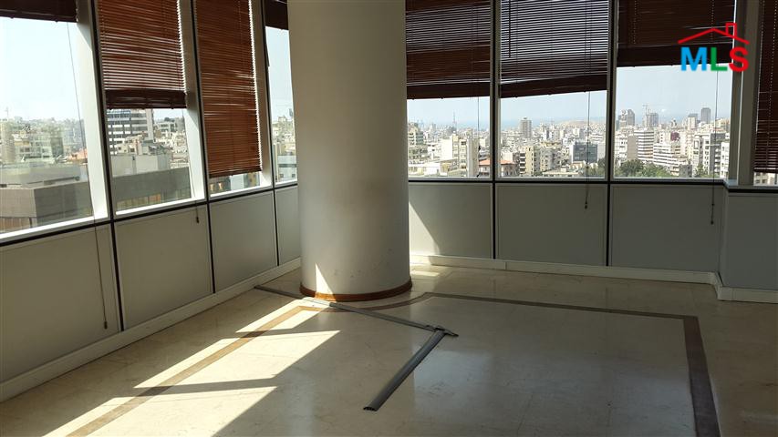 Office For Rent in a Luxurious Center of Sin El Fil