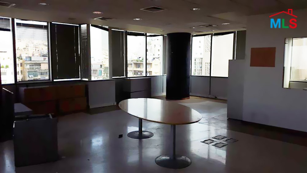 Office For Rent in a Luxurious Center of Sin El Fil