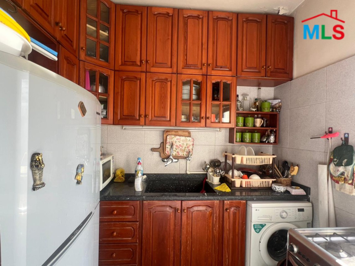 Nice 2-Bedroom Apartment For Sale in Achrafieh