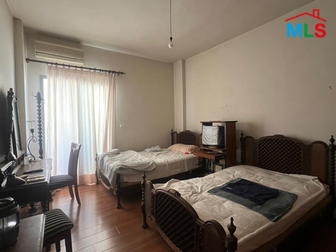 Nice 2-Bedroom Apartment For Sale in Achrafieh