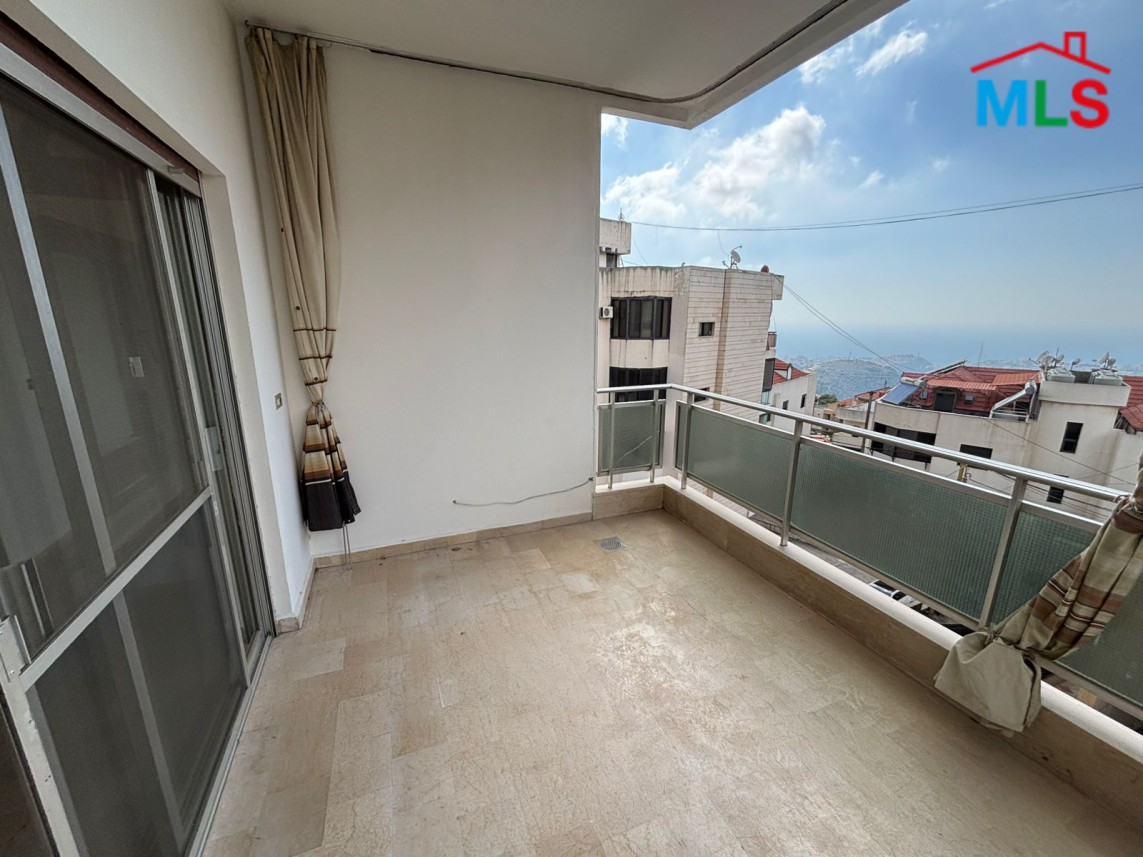 Apartment For Sale in Mazraat Yachouh