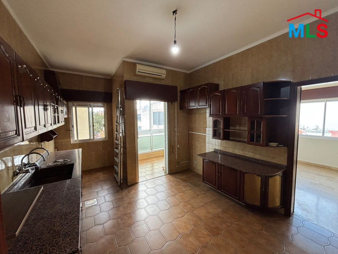 Apartment For Sale in Mazraat Yachouh