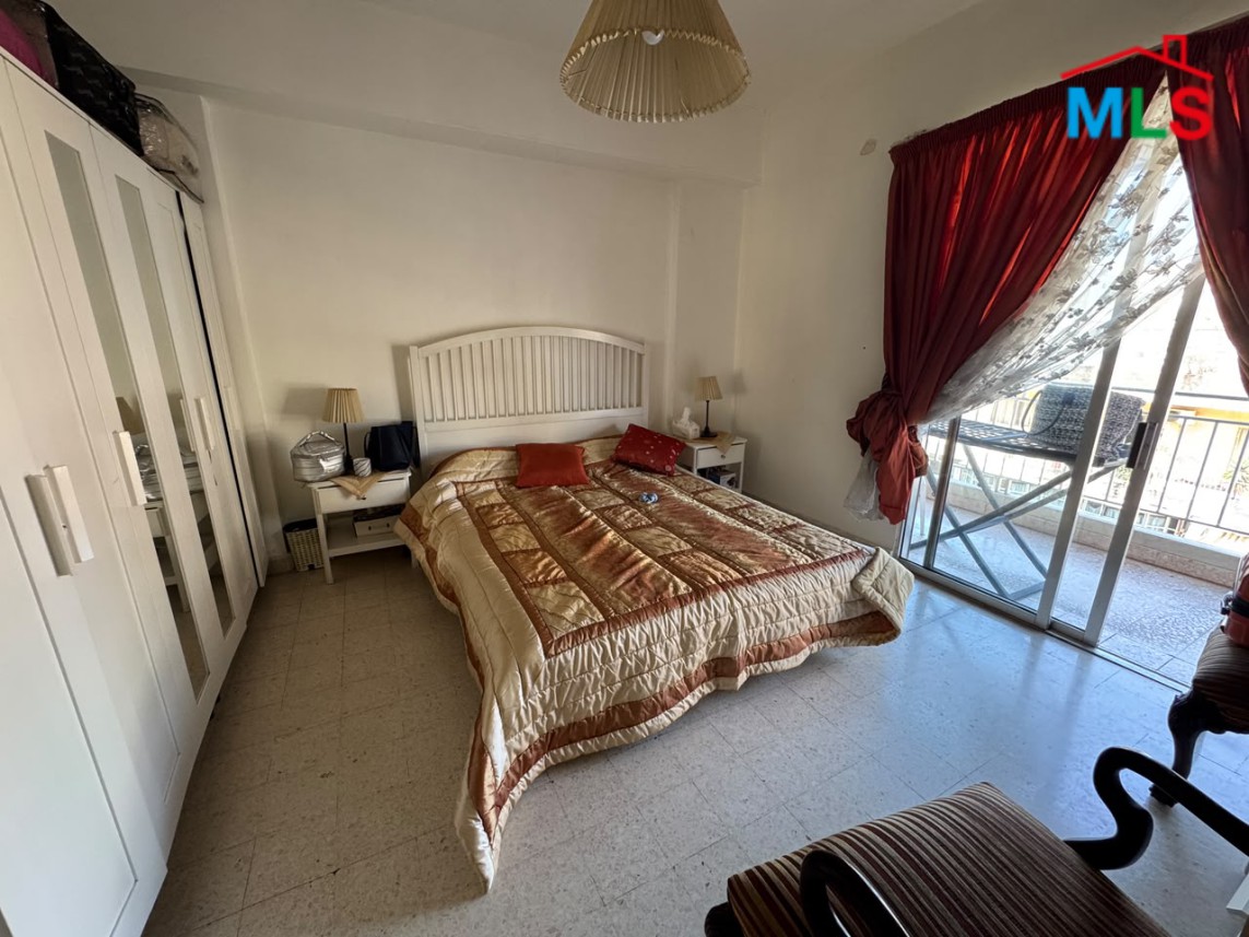 Bright Apartment For Sale in Msaytbeh, Beirut