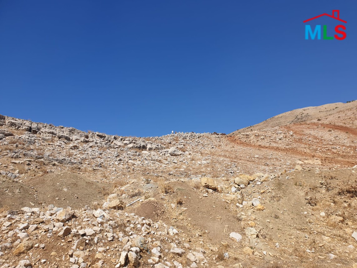 235,339 SQM Land With Mountain View For Sale in Falougha