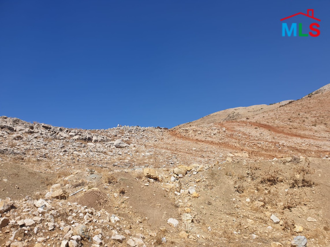 235,339 SQM Land With Mountain View For Sale in Falougha