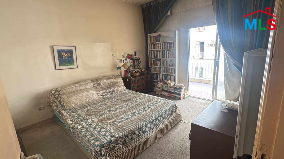 High Potential 3-Bedroom Apartment For Sale in Achrafieh, Carré D'or
