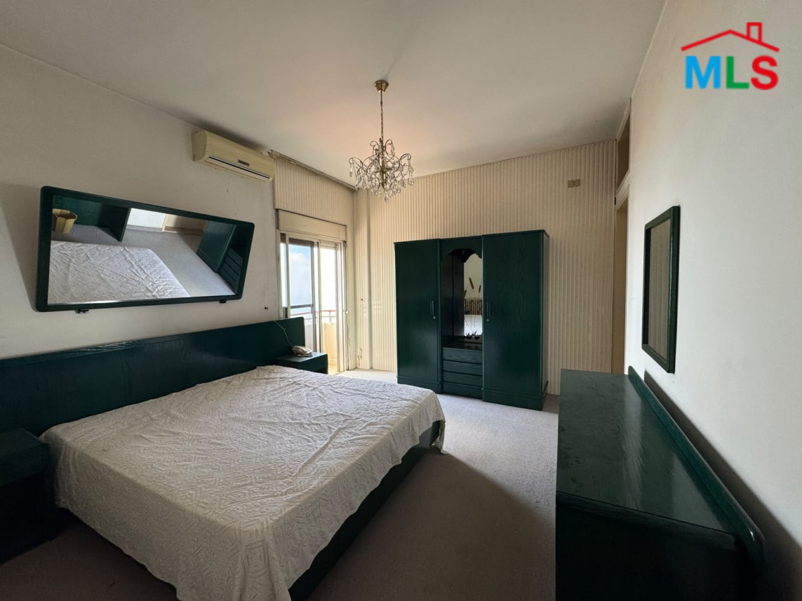 3 Bedrooms Apartment with Sea View For Sale in Beit Meri