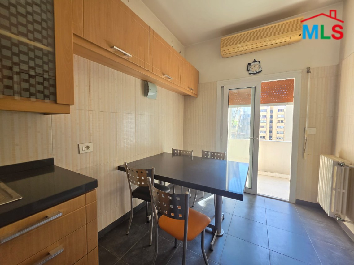 Furnished Spacious Apartment for Sale in Achrafieh, Sioufi