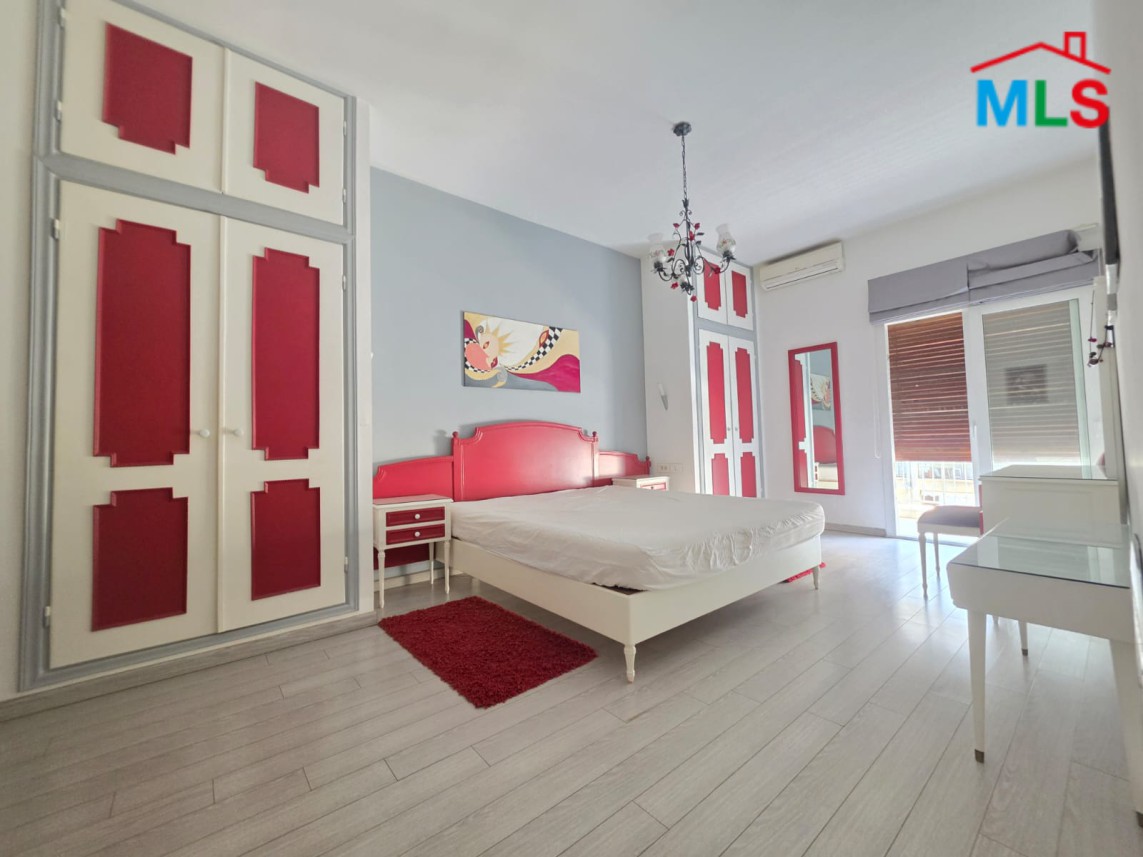 Furnished Spacious Apartment for Sale in Achrafieh, Sioufi
