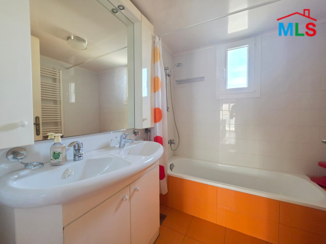 Furnished Spacious Apartment for Sale in Achrafieh, Sioufi