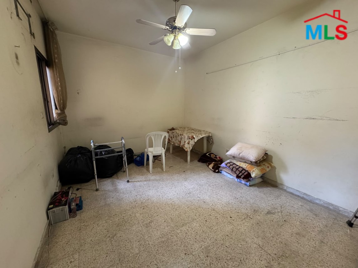 Cozy Apartment For Sale in Burj Abi Haidar, Beirut
