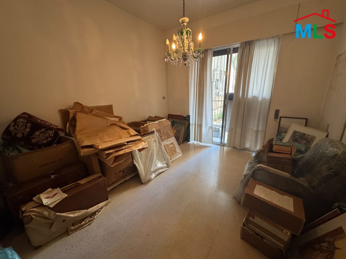 3-Bedroom Apartment For Sale in Hamra, Ras Beirut