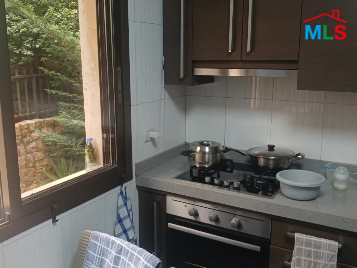 Apartment In A High-End Street For Sale In Mazraet Yashouh