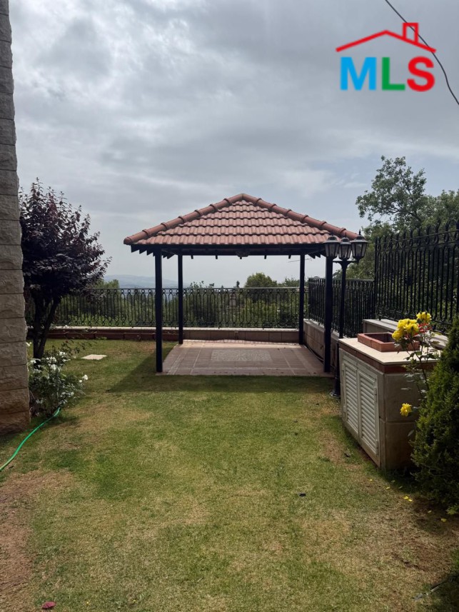 Private Villa in Prime location For Sale in Mar Moussa