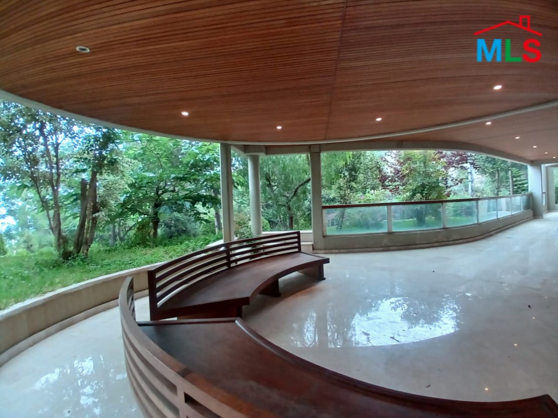 Spacious 3 Bedrooms Apartment With Terrace and Garden For Sale in Biyada
