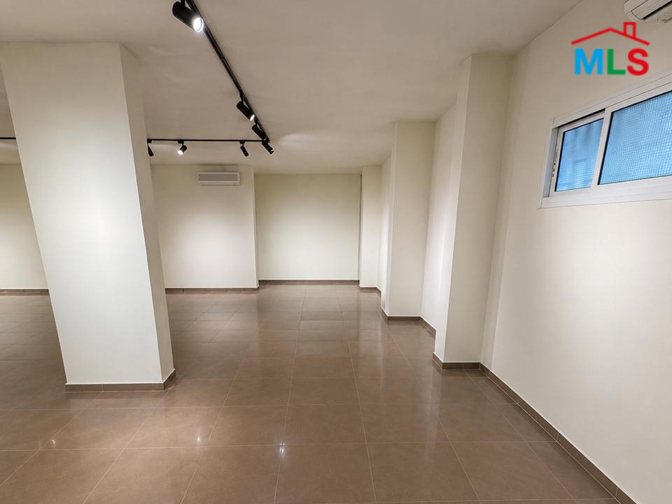 170 SQM Shop For Sale in Ain Al Remmane