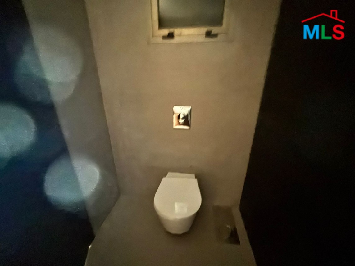 Spacious Brand New Apartment For Sale in Kornet Chehwan