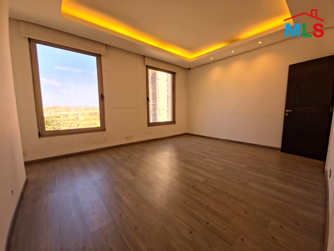 Office In a Prime Location For Sale In Achrafieh, Tabaris