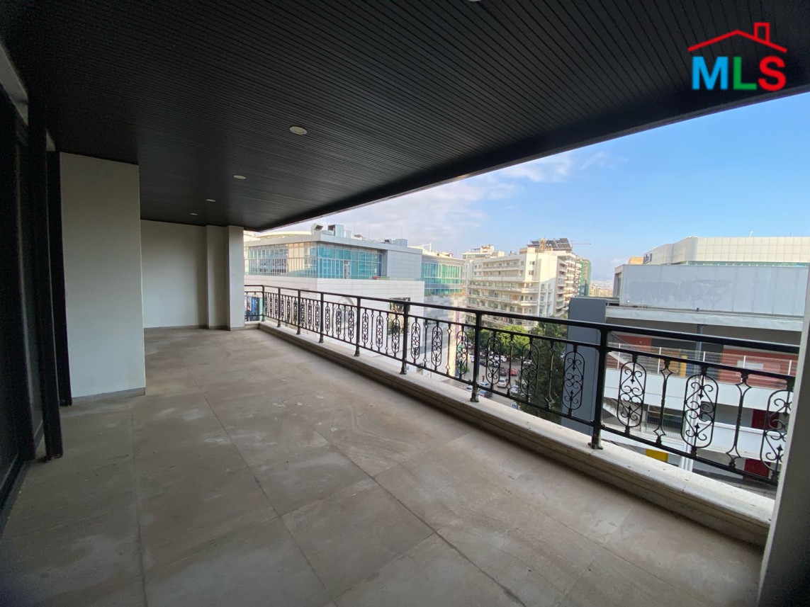 Exclusive! Bright Apartment For Sale in a Prime Location in Verdun, Beirut