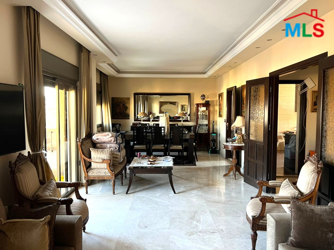 3 Bedrooms Apartment For Sale in Furn El Chebbak