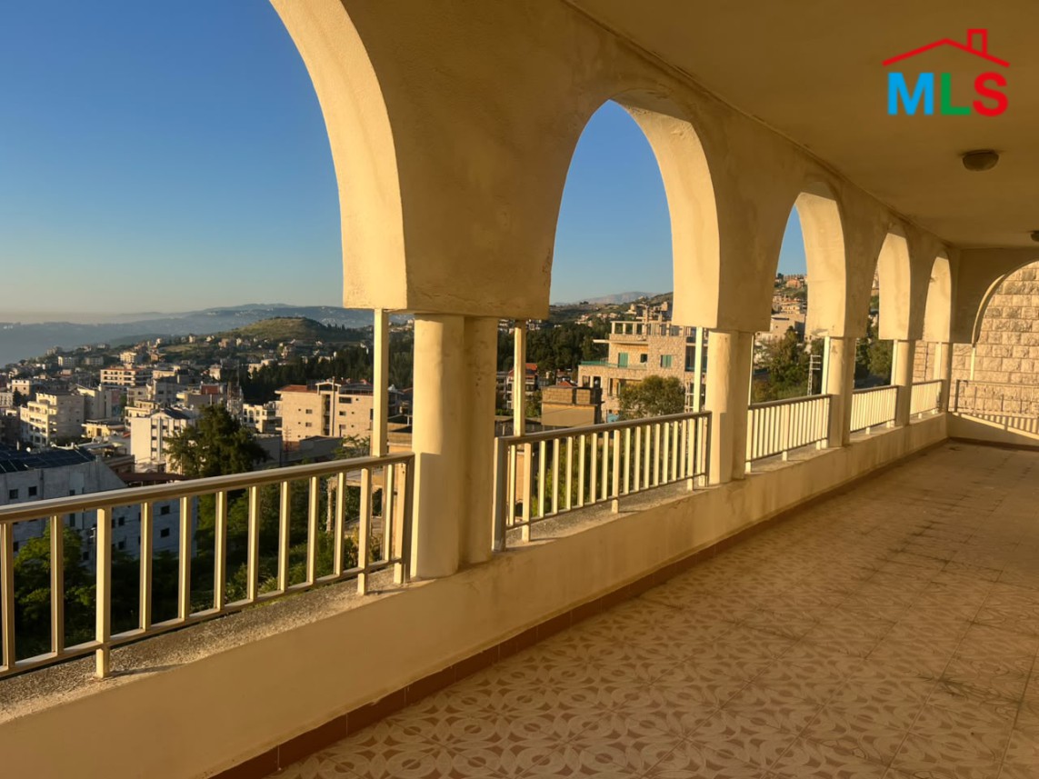 3 Bedrooms Apartment For Sale in Aley