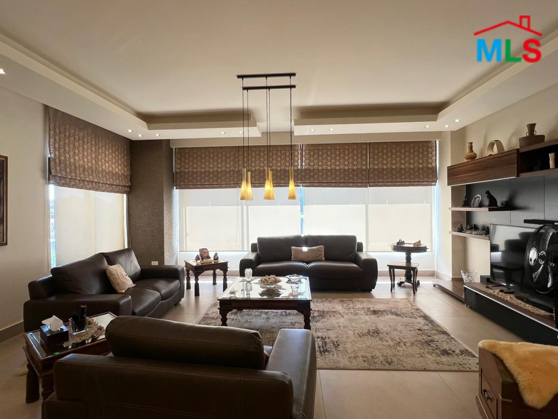 High-End & Beautifully Designed Apartment in Achrafieh, Sodeco