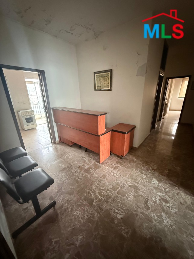Spacious Office For Sale in Prime Location in Sad El Baouchriye