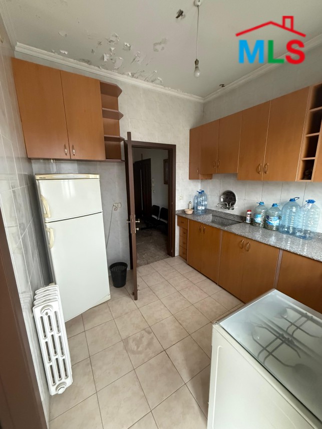 Spacious Office For Sale in Prime Location in Sad El Baouchriye