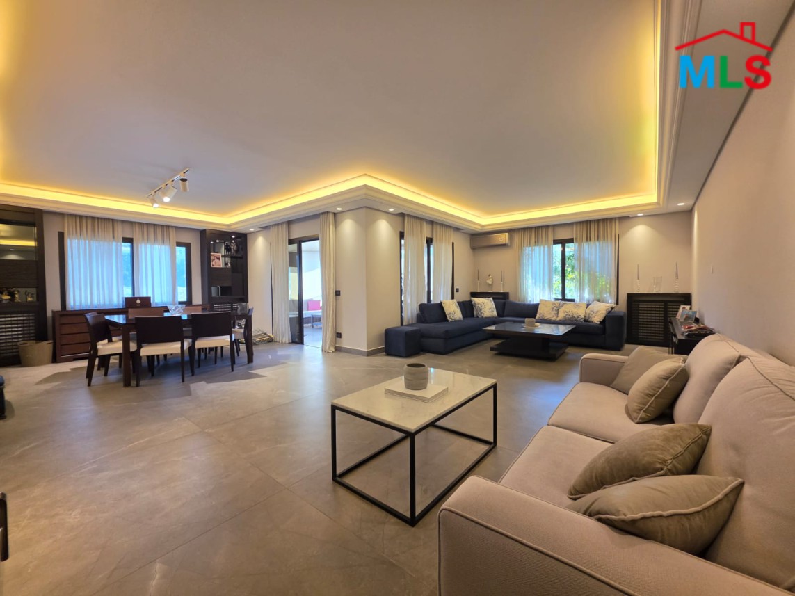 Luxurious & Spacious 3 Bedrooms Apartment For Sale in Bsous