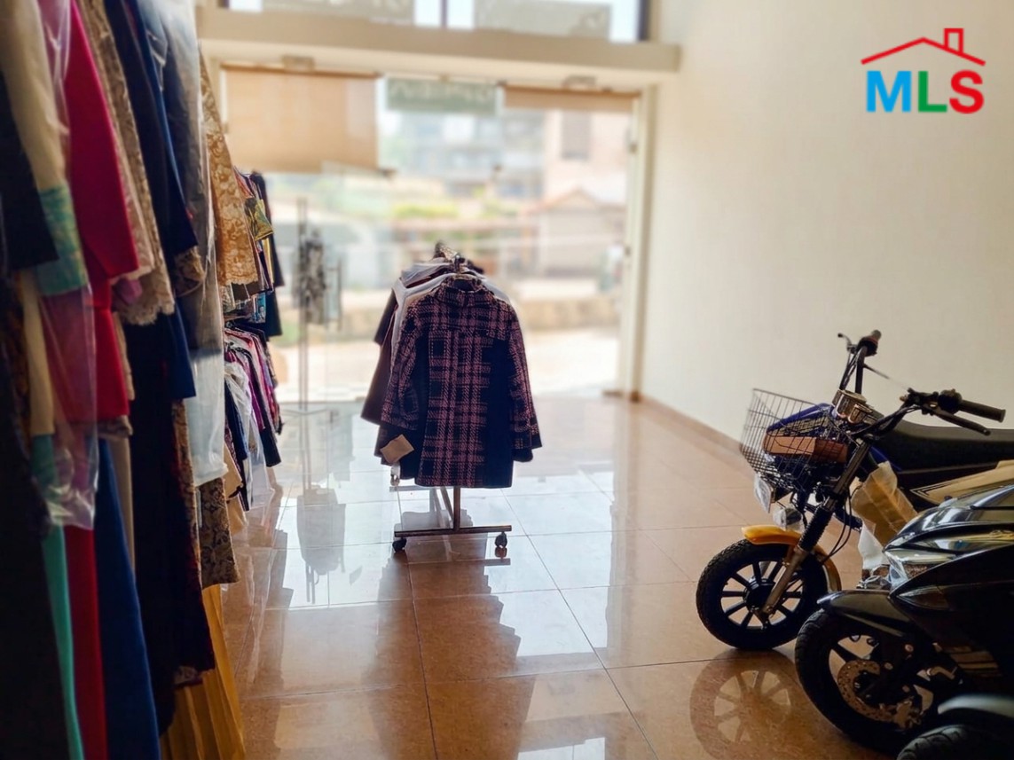 2 Floors Shop For Sale in Zouk Mikael