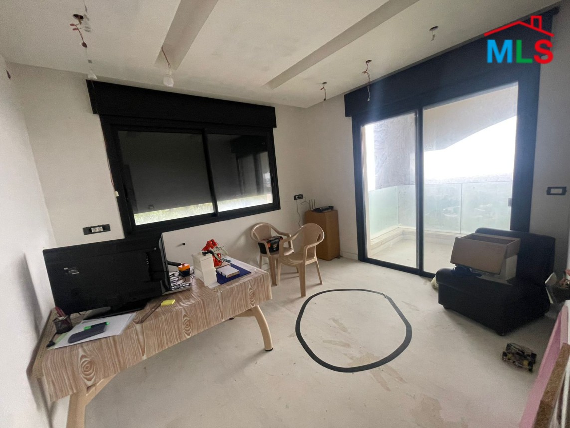 Villa With Sea View For Sale in Aley