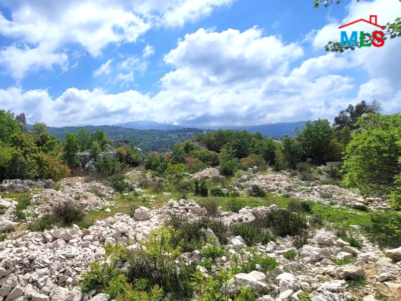 4,712 Land With Mountain View For Sale in Faytroun