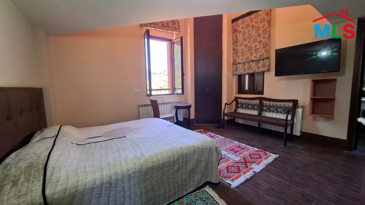 Villa With A Big Land For Sale in Laqlouq