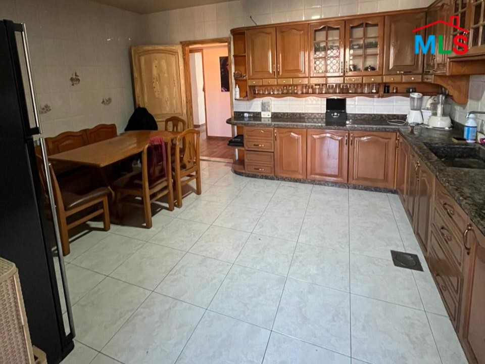 Great Opportunity! Furnished Apartment For Sale in Wata El Msaytbeh