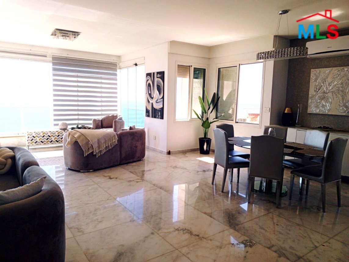 3 Bedrooms Duplex With Sea And Mountain View For Sale in Halat