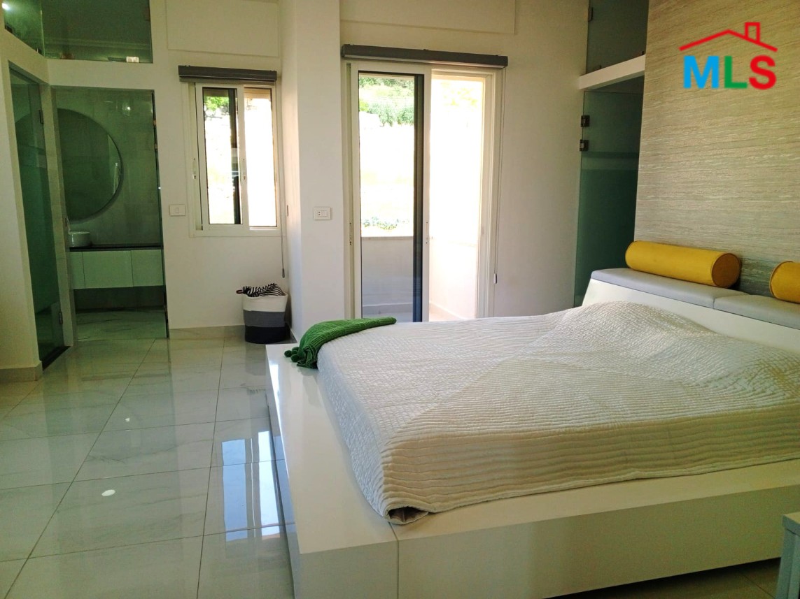3 Bedrooms Duplex With Sea And Mountain View For Sale in Halat