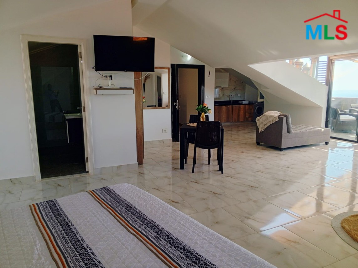 3 Bedrooms Duplex With Sea And Mountain View For Sale in Halat