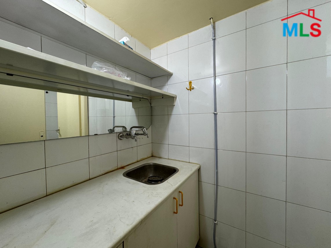 Fully Renovated Shop in A Prime Location For Sale in Mansourieh