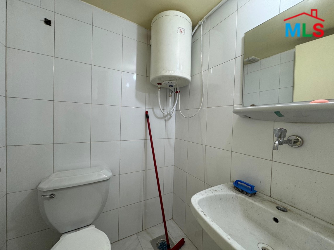 Fully Renovated Shop in A Prime Location For Sale in Mansourieh