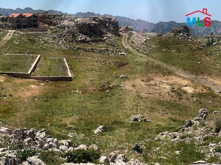Land With Mountain View For sale in Tannourine