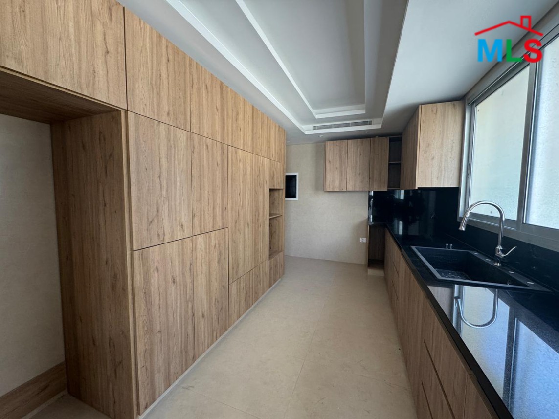 Fully Renovated Apartment For Sale in Koraytem, Ras Beirut