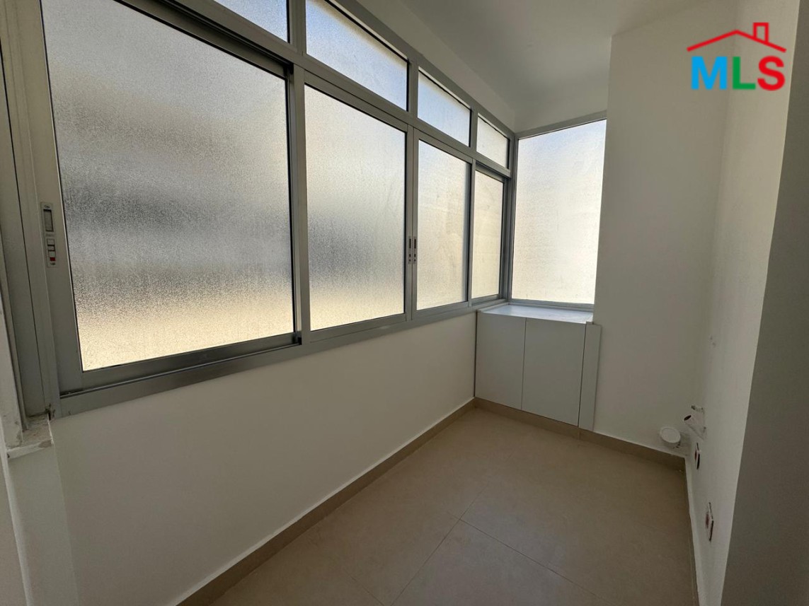 Fully Renovated Apartment For Sale in Koraytem, Ras Beirut
