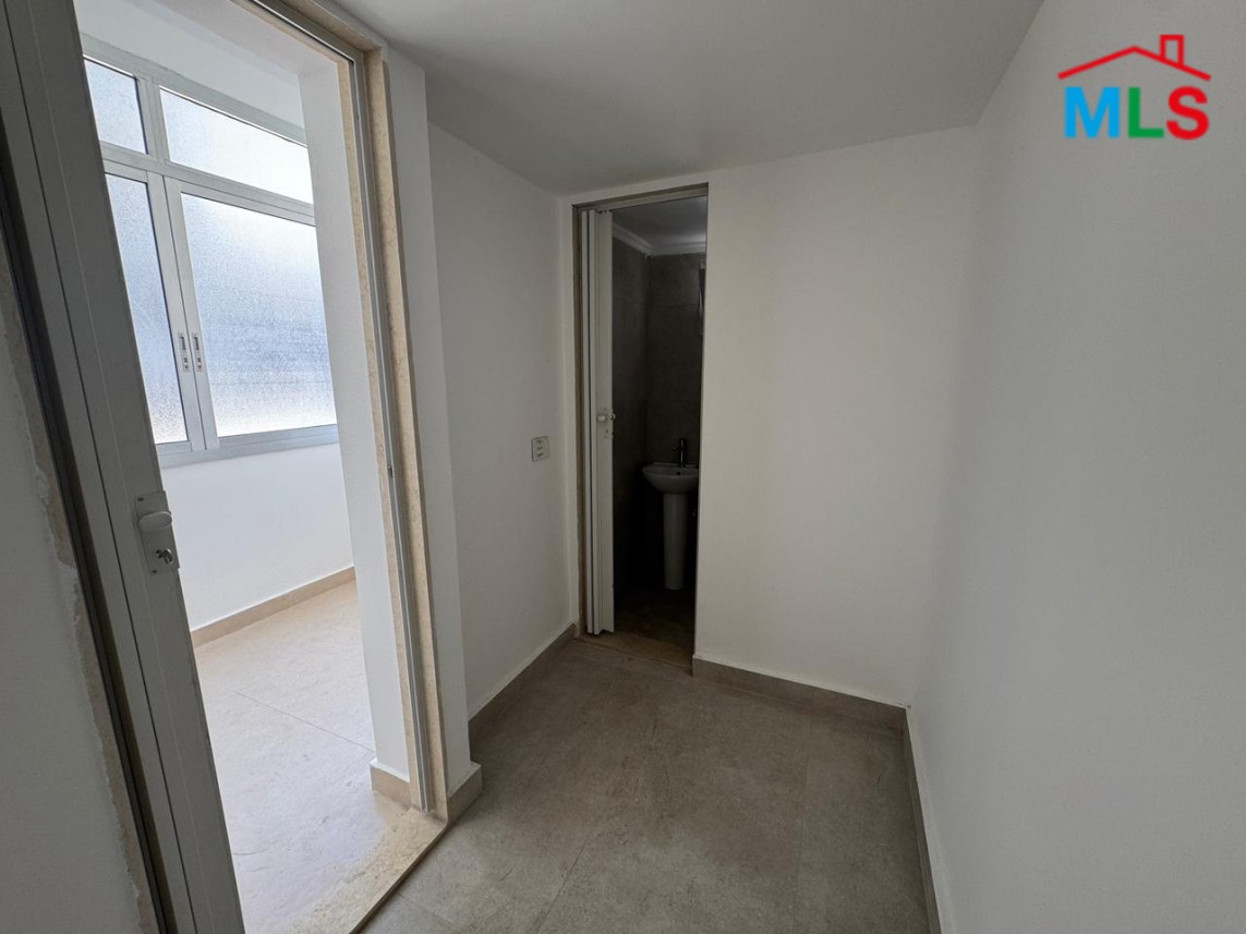 Fully Renovated Apartment For Sale in Koraytem, Ras Beirut