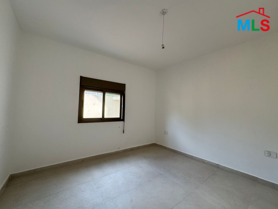 3 Bedrooms Brand New Apartment For Sale in Jouret Al Ballout