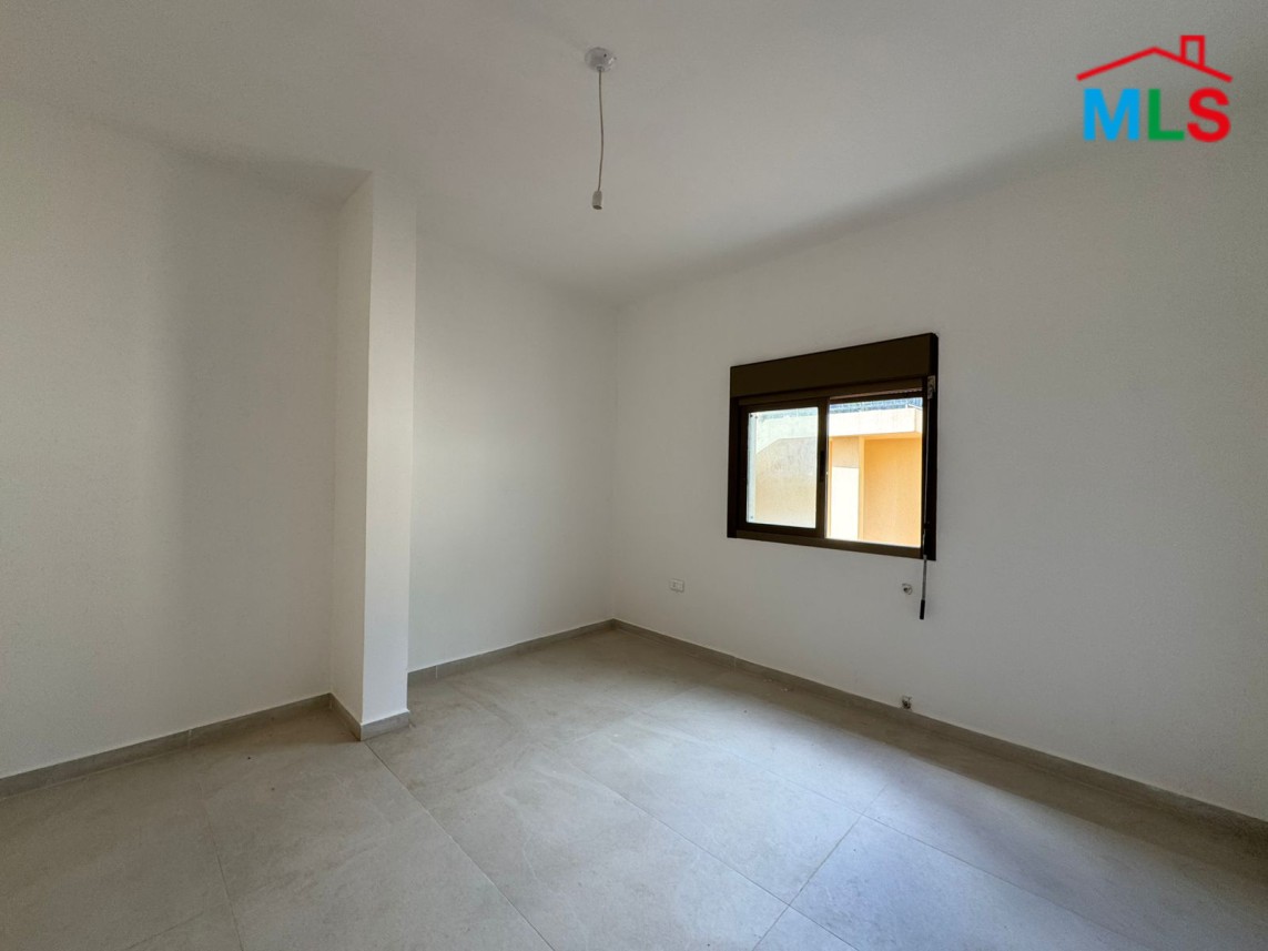 3 Bedrooms Brand New Apartment For Sale in Jouret Al Ballout