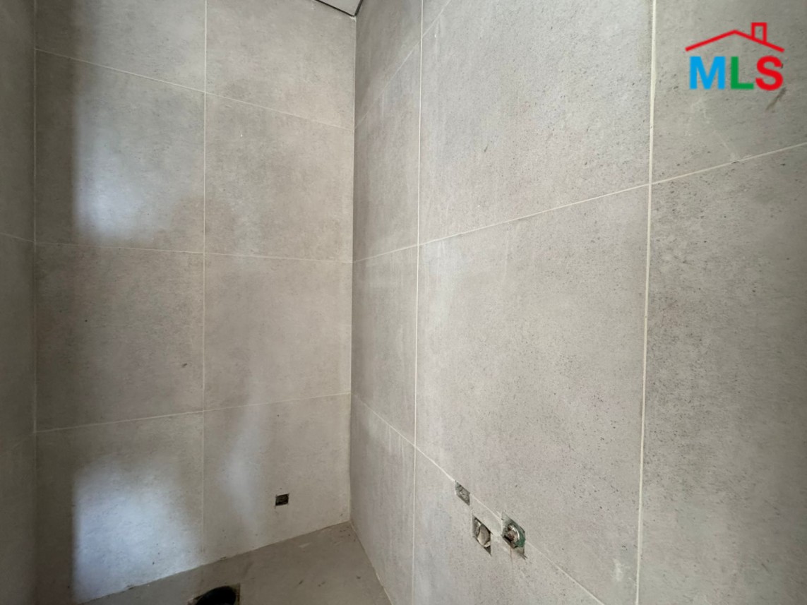3 Bedrooms Brand New Apartment For Sale in Jouret Al Ballout