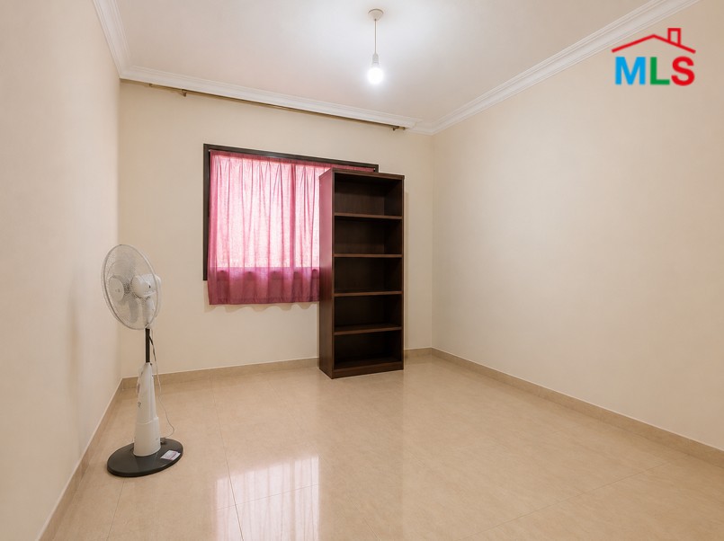 Nice Apartment with Sea View For Sale in Khaldeh