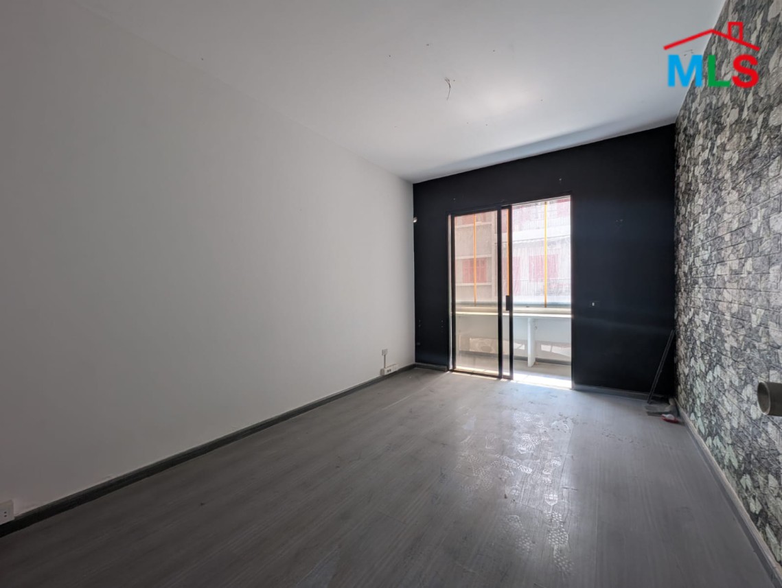 50 SQM Office For Sale in Achrafieh, Saydeh