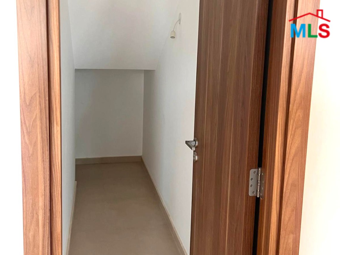 Duplex with a Nice View For Sale in Beit Misk
