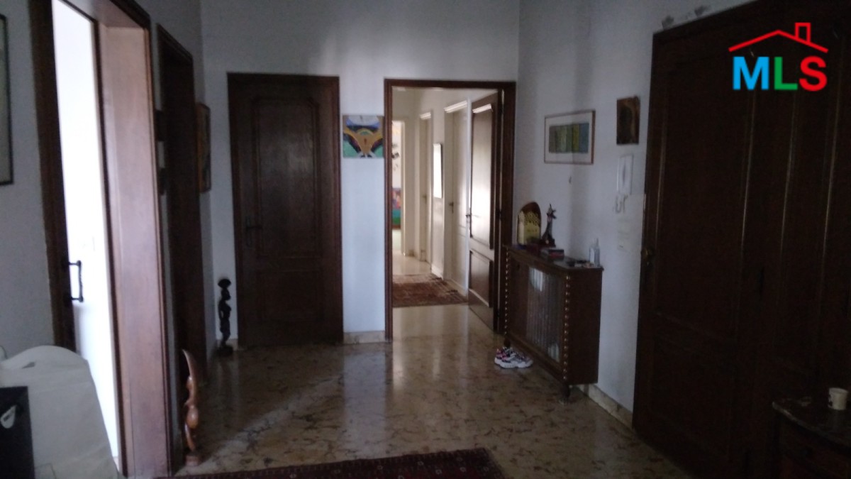 Beautiful Villa with Garden and Sea City Views For Sale in Naccache